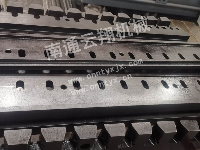 齒輪齒條機(jī)械手設(shè)計_云翔機(jī)械出口齒條廠